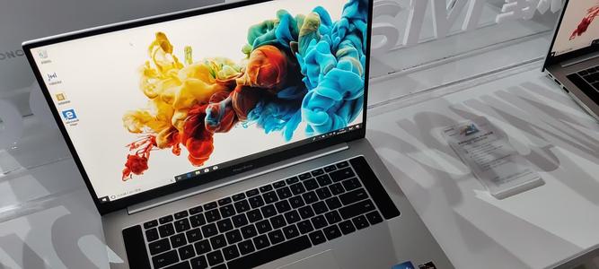 Magicbook pro купить. Honor MAGICBOOK X 14 камера. Honor MACBOOK Pro 16.1. Хонор Мэджик бук 16. Хонор Мэджик бук про 16.1.